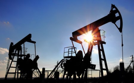 Нефть незначительно подешевела на фоне слабых торгов